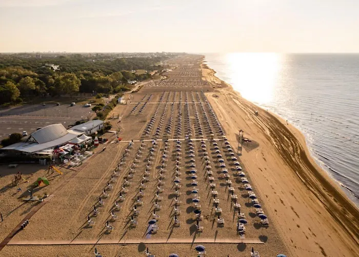 With A Comfortable Sunlit Terrace Apartment Bibione