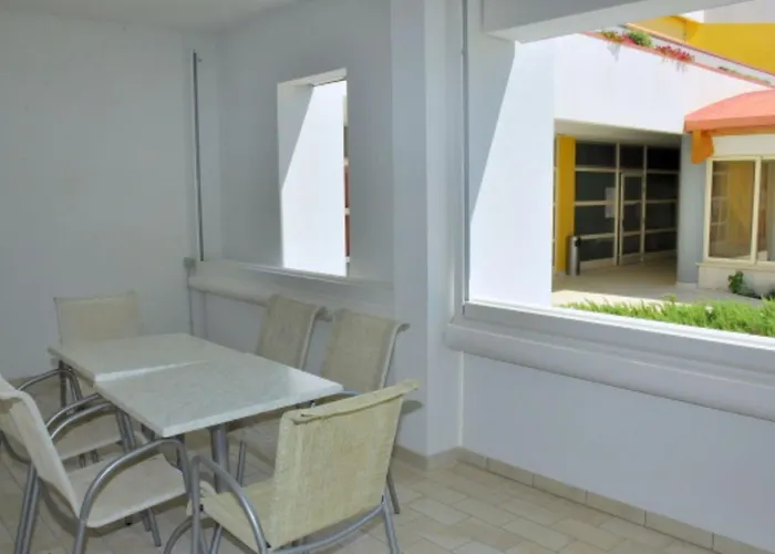 With A Comfortable Sunlit Terrace Apartment Bibione