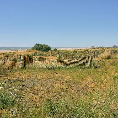 With A Comfortable Sunlit Terrace * Bibione