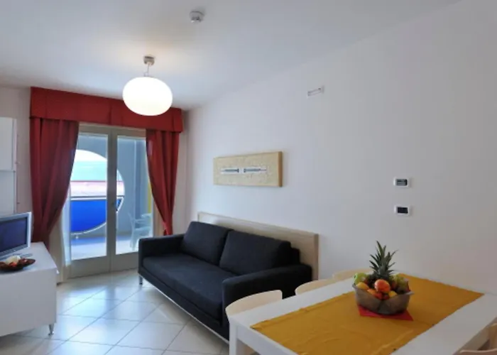 Appartamento With A Comfortable Sunlit Terrace *